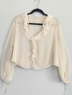 Old Navy Cream Sheer Ruffled Long Sleeve Blouse Medium